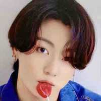 Jeon jungkook/Rare omega/MC