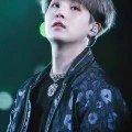 min yoongi (Suga)