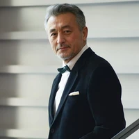 Mr Kim