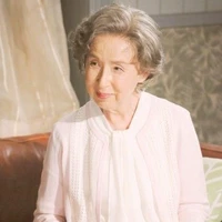 Jeon Elizabeth