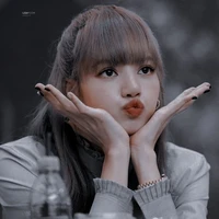 Kim Lisa/O