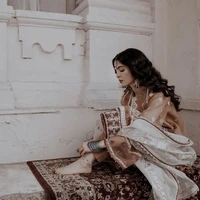 maya agarwal/singhania (fl)