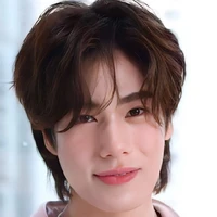 Phuwin Tangsakyuen