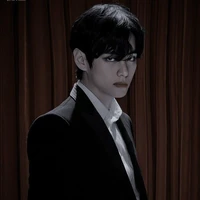 V(Taehyung)