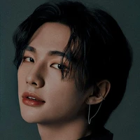 kim hyunjin