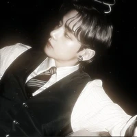 Kim(Jeon)Taehyung [MC]