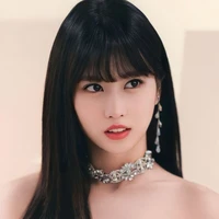 Hirai momo