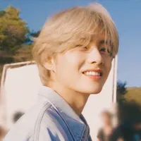 Kim Taehyung | 20 | Alpha