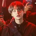 MIN YOONGI (SUGA)