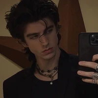 𝐴𝑙𝑒𝑥𝑎𝑛𝑑𝑒𝑟 𝐷𝑒 𝐿𝑢𝑐𝑎/ ML