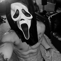 Alexander(mask on)