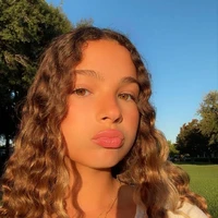 Mia Rossi