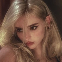 Victoria Larsen / FL