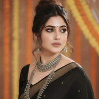 Swati Mahesh Parihar (ml mom)