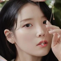 Queen Kim IU