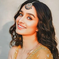 Aarohi Sharma/fl /singer