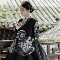 Jeon Jeewon : O : Hoseok