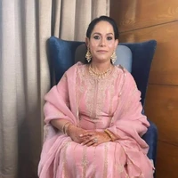 NIMMO ( KARAN MOTHER)