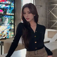 Jeon Yuna ( step sister)