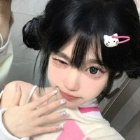 yuna ( yohan bestie)
