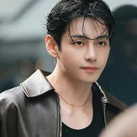 Kim Taehyung/E