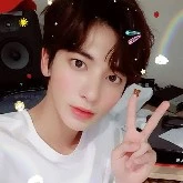 Taehyun (Tae)