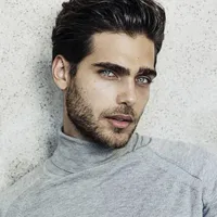 Male Lead (Quinton)