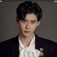 lee jong suk