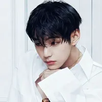 ᴋɪᴍ ᴛᴀᴇʜʏᴜɴɢ