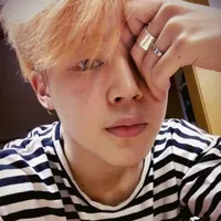 jimin/ best friend of taehyung
