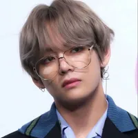 Min Taehyung (past)