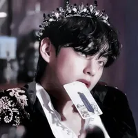 Kim taehyung/villain(Min Tae