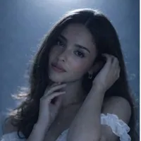 Raya Oberoi (FL Bff)