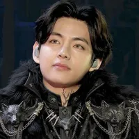 Kim Taehyung - King (A)