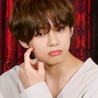 Jeon Taehyung/Royal Blood Engima