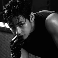 Kim Taehyung `E