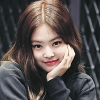 Kim Jennie ( tae mother)