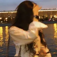 Hazel (fl best friend and assistant