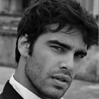 Lucas Santiago (male lead)