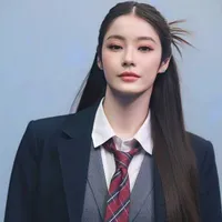 Namtan/Tipnaree Weerawatno (FO)