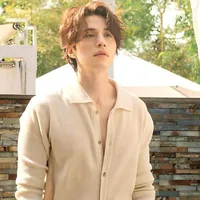 Jeon Dong Wook (Omega)