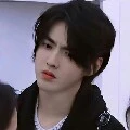 สายฟ้า(พระเอก)