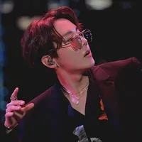 𝐉-𝐇𝐨𝐩𝐞/ 𝐉𝐮𝐧𝐠 𝐡𝐨𝐬𝐞𝐨𝐤