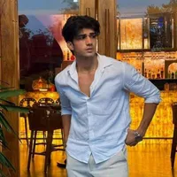 Arjun oberoi(ml-younger bro)