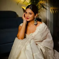 Mahira Singh Oberoi ( FL Mother)