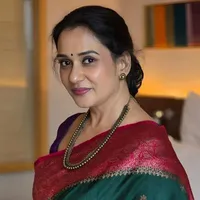 kavya malhotra