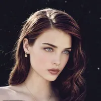 Elira jung