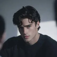 Ethan corvin - 17 years old (Fl brother)