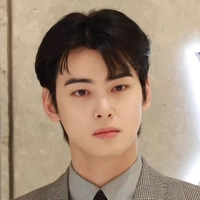 Mr Lee 