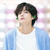 kim taehyung(Alpha)